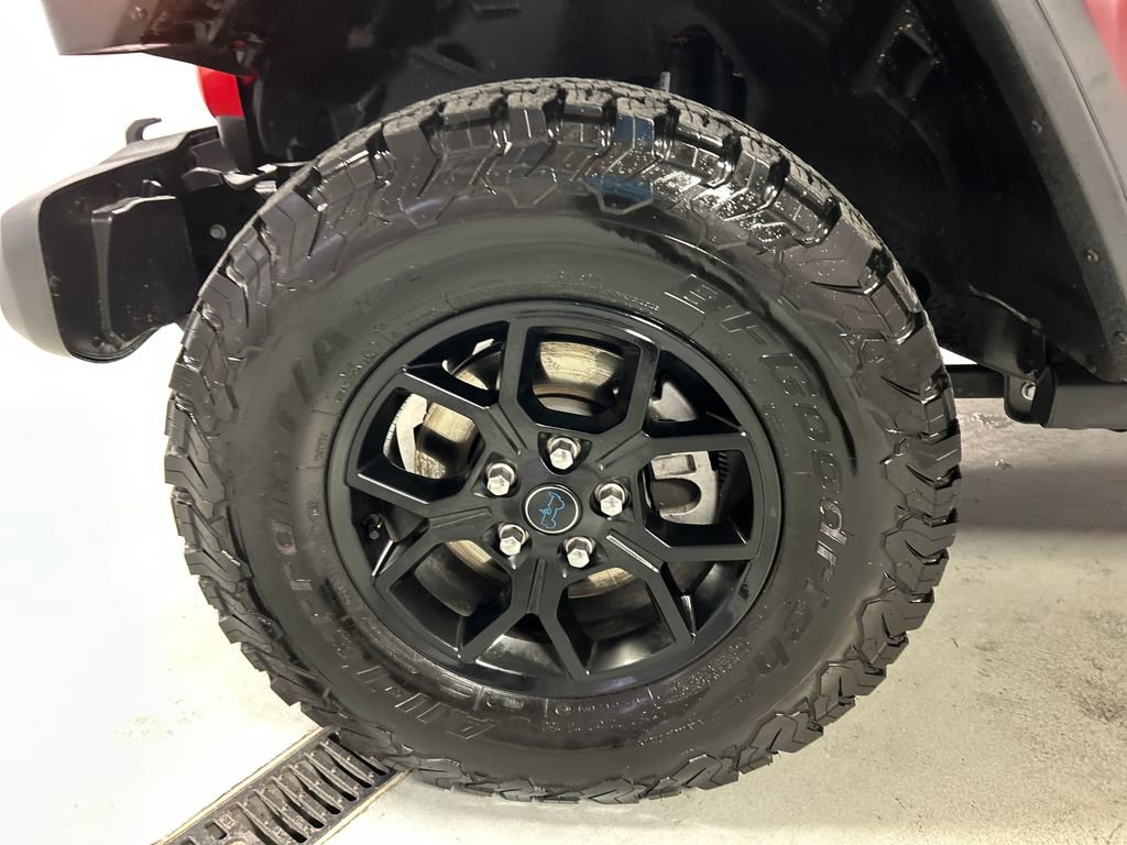 Used 2025 Jeep Wrangler Willys 4xe image 9
