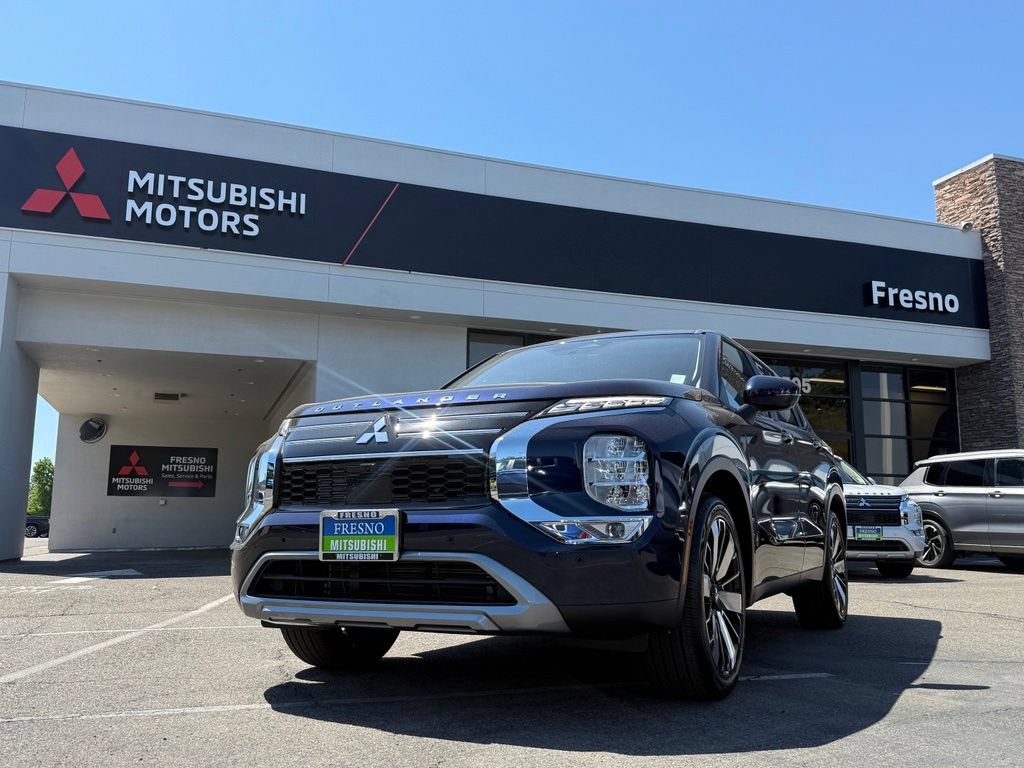 New 2026 Mitsubishi Outlander SE