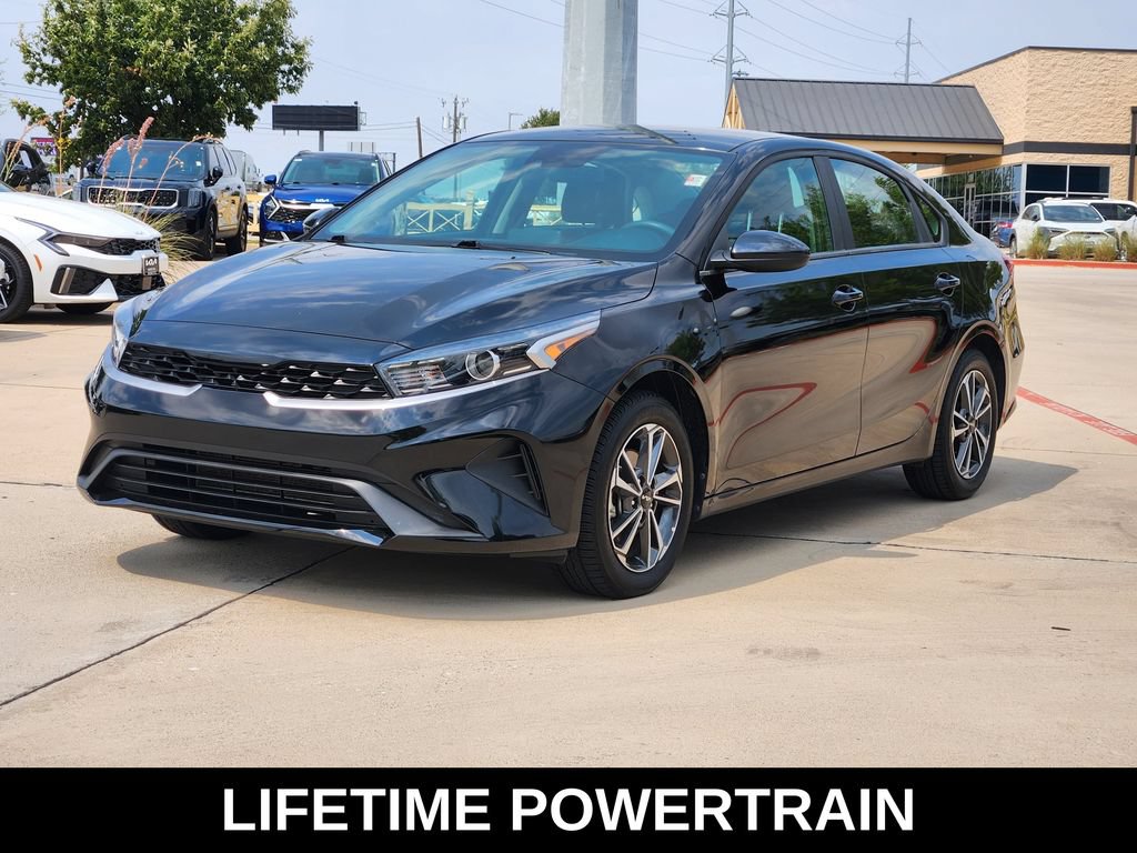Certified 2024 Kia Forte LXS FWD image 2