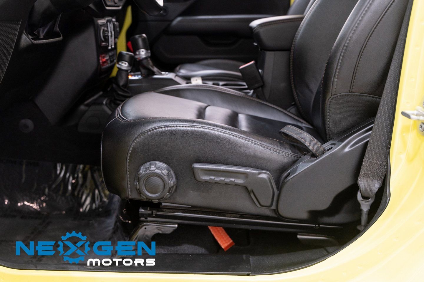 Used 2023 Jeep Wrangler Unlimited Rubicon 392 w/ Xtreme Recon 35" Tire Package image 26