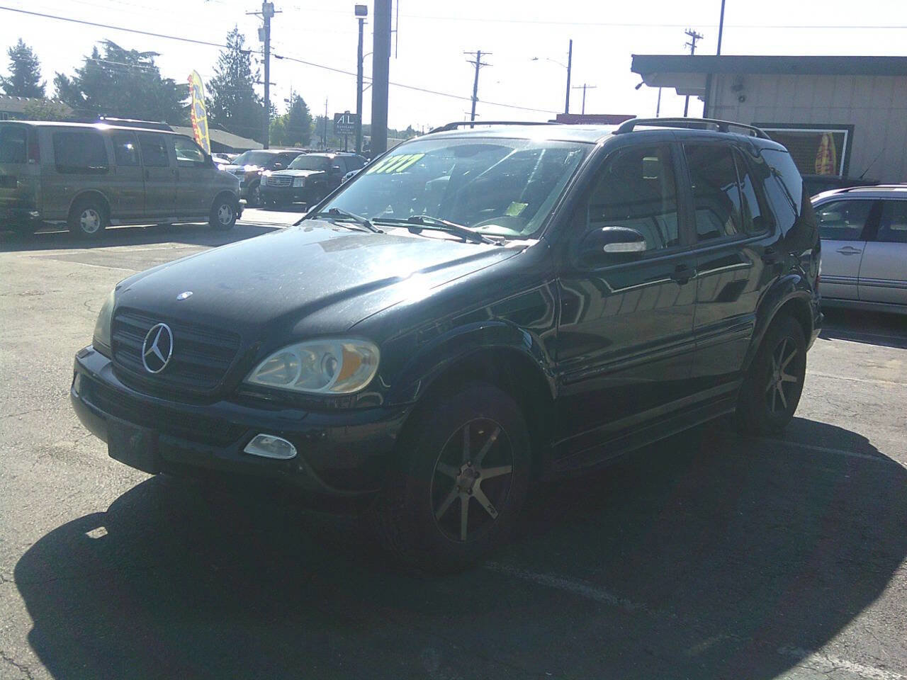 Used 2002 Mercedes-Benz ML 320 4MATIC image 2