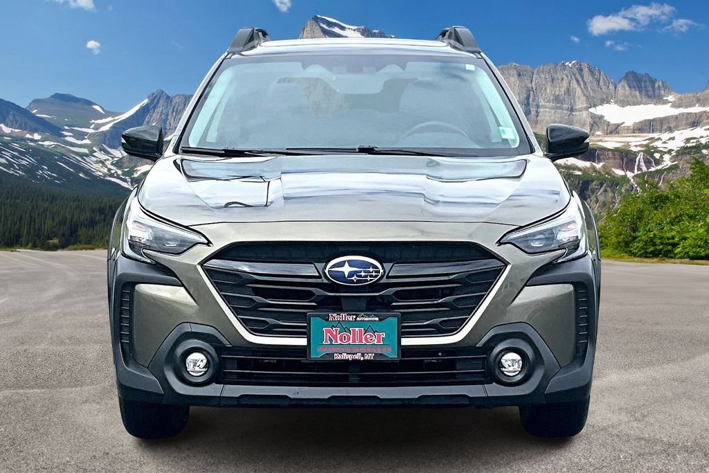 Used 2025 Subaru Outback Onyx Edition AWD/4WD image 3