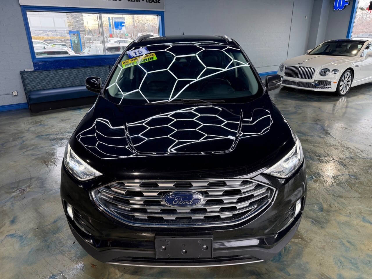 Used 2019 Ford Edge SEL w/ Equipment Group 201A image 9