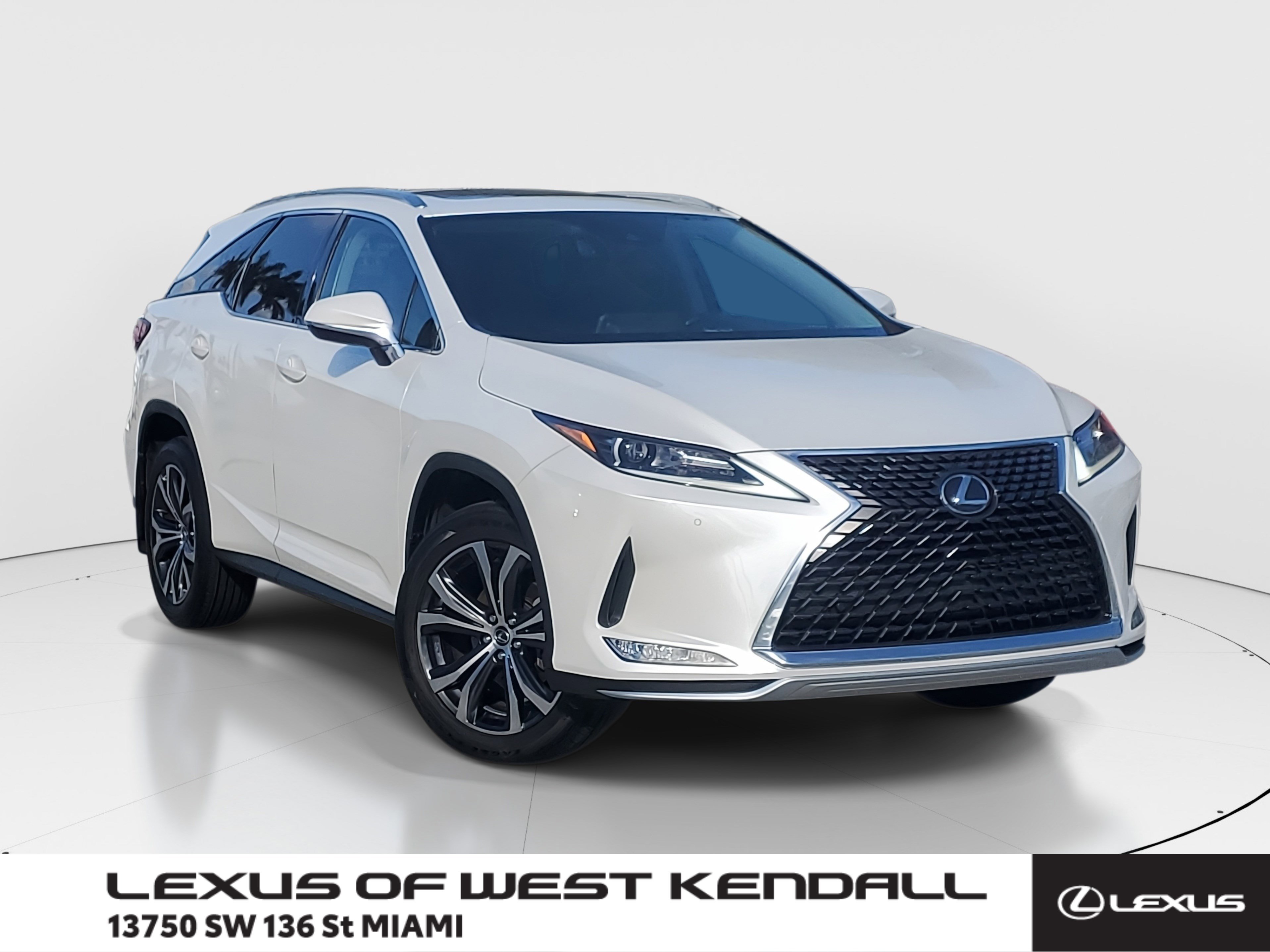 Used 2022 Lexus RX 350L FWD w/ Premium Package image 1
