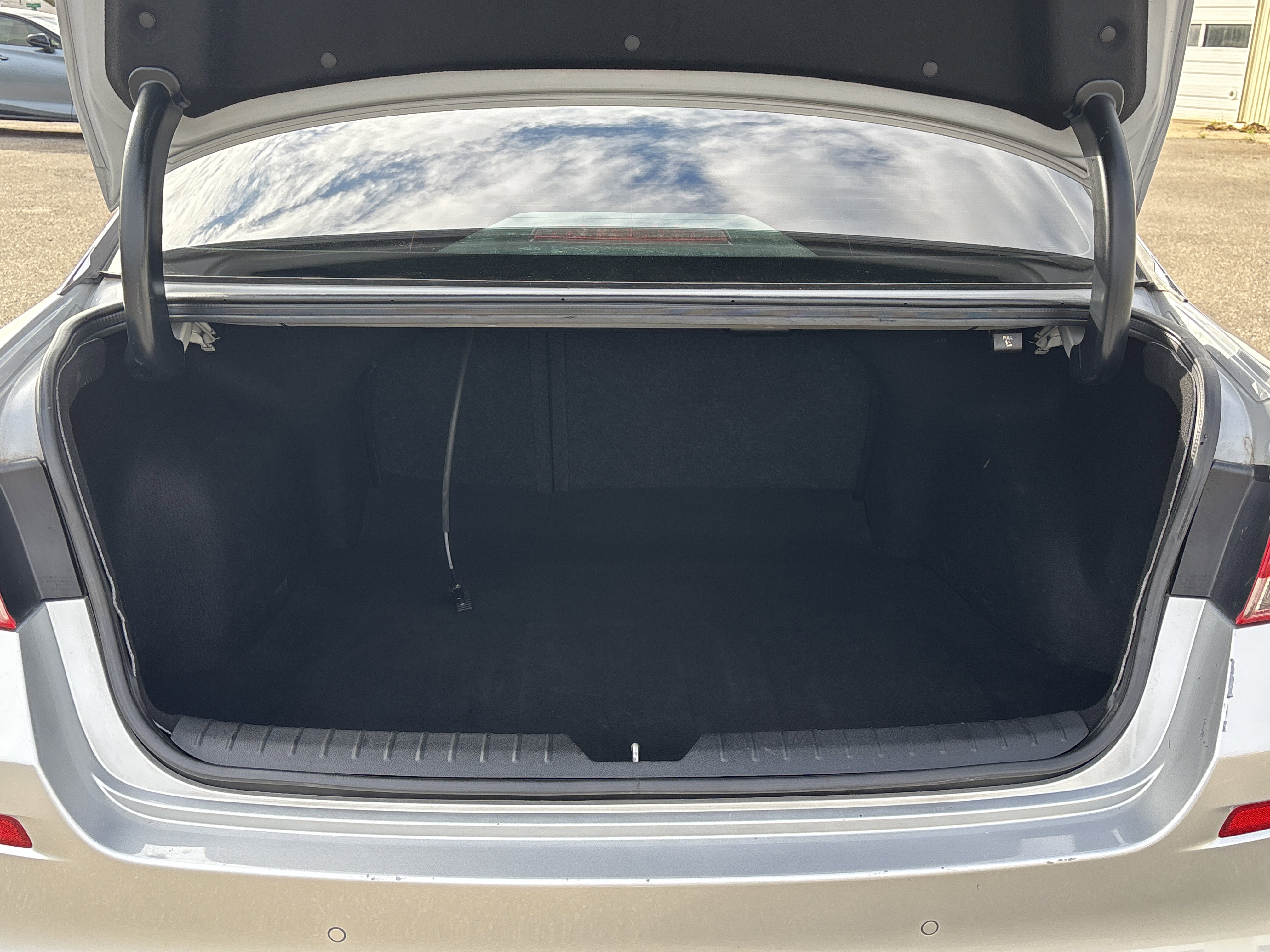Used 2020 Kia Optima LX FWD image 9