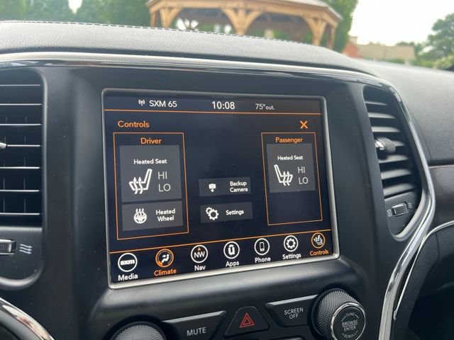 Used 2018 Jeep Grand Cherokee Limited AWD/4WD image 23