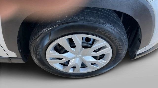 Used 2022 Toyota Corolla Cross L AWD/4WD image 20