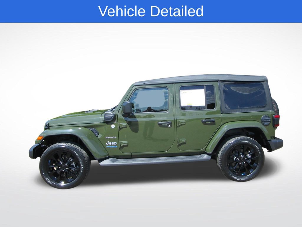 Used 2022 Jeep Wrangler Unlimited Sahara AWD/4WD image 3