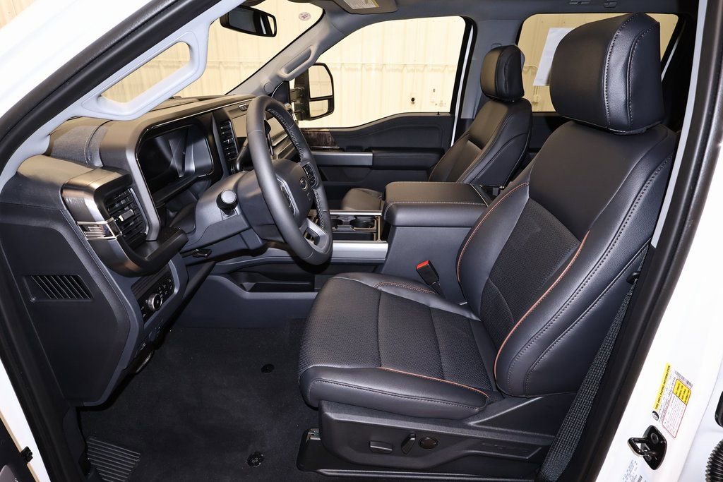 New 2026 Ford F250 Lariat w/ Black Appearance Package image 13