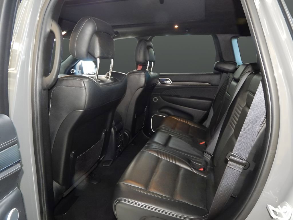 Used 2020 Jeep Grand Cherokee SRT image 18
