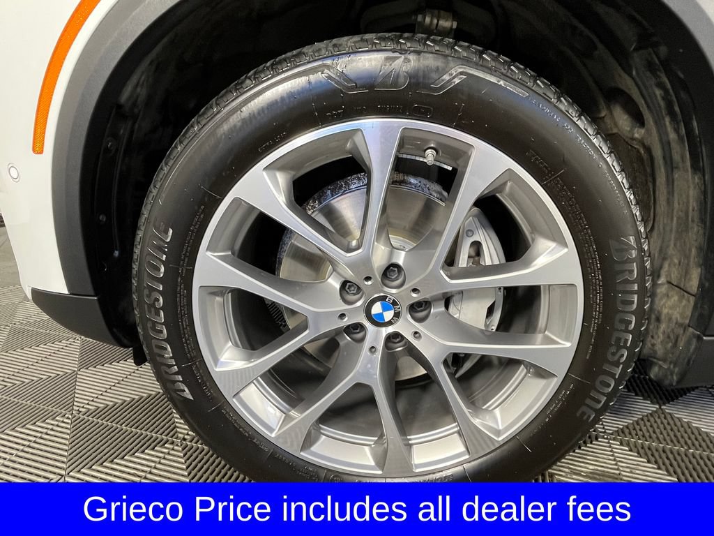 Used 2025 BMW X5 xDrive40i AWD/4WD image 11