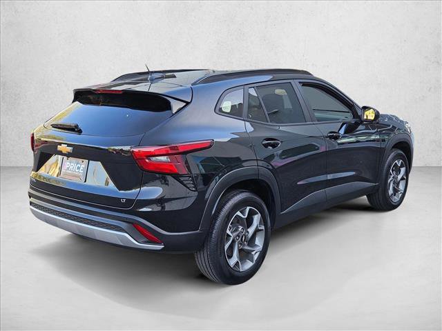 Used 2025 Chevrolet Trax LT w/ Driver Confidence Package FWD image 5