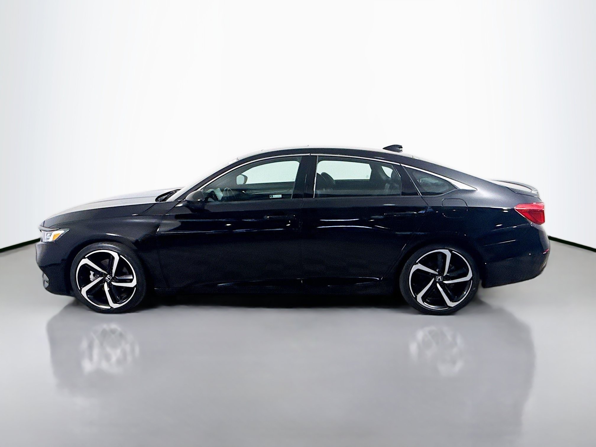Used 2020 Honda Accord Sport image 6