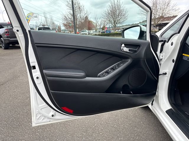 Used 2016 Kia Forte LX image 17