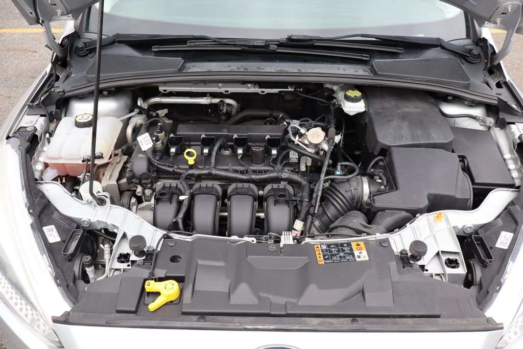 Used 2018 Ford Focus SE FWD image 37