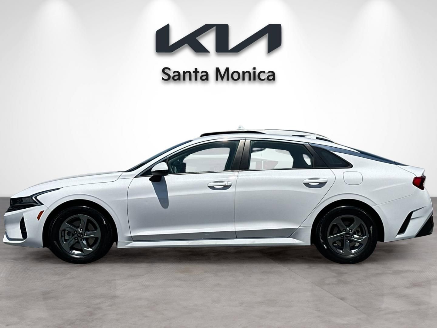 Certified 2021 Kia K5 LXS FWD image 3