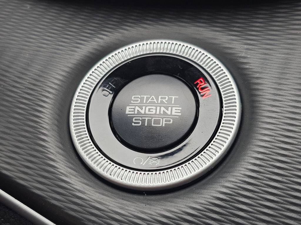 New 2025 Jeep Grand Cherokee L Altitude AWD/4WD image 21