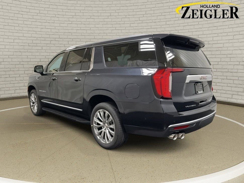 Used 2024 GMC Yukon XL Denali w/ Advanced Technology Package image 6