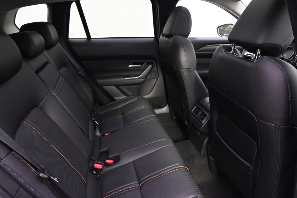 Used 2025 MAZDA CX-50 AWD 2.5 S w/ Weather Package image 18