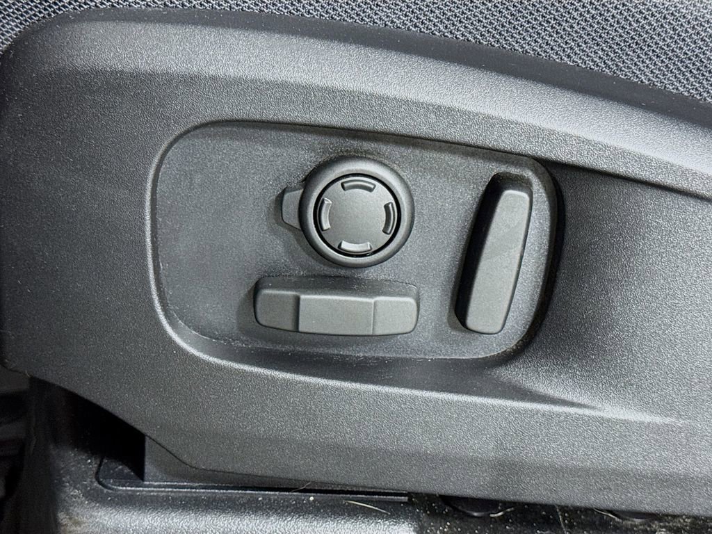 Used 2022 Land Rover Defender 110 X AWD/4WD image 15