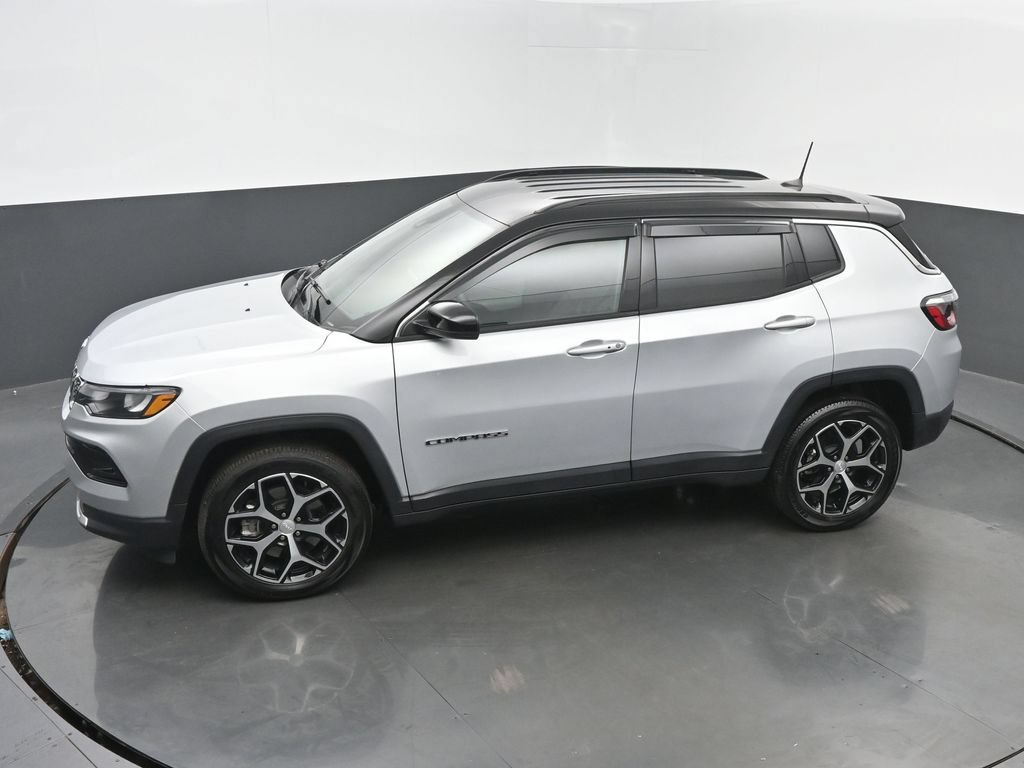 Used 2024 Jeep Compass Limited AWD/4WD image 41