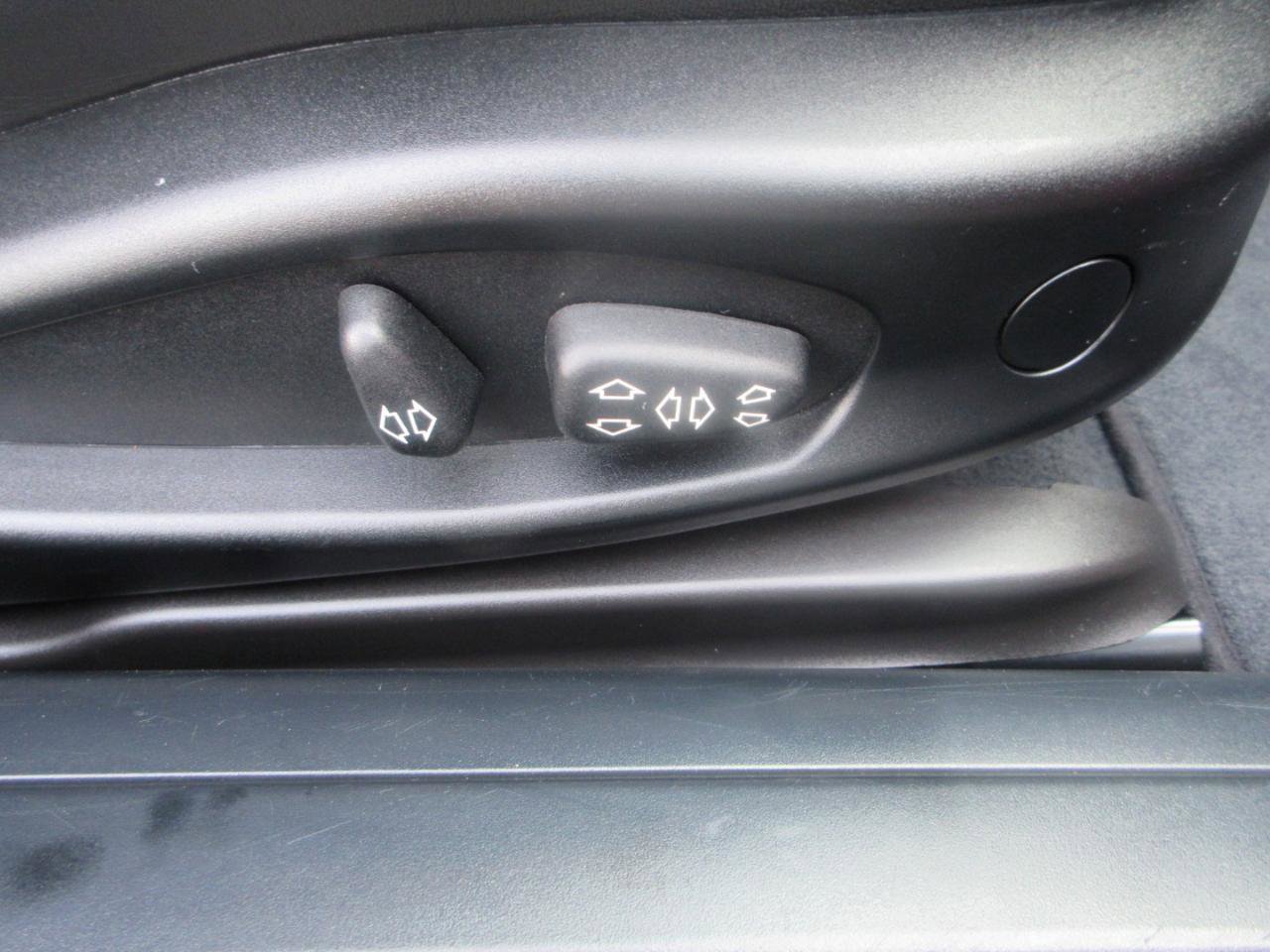 Used 2004 BMW M3 Coupe image 28