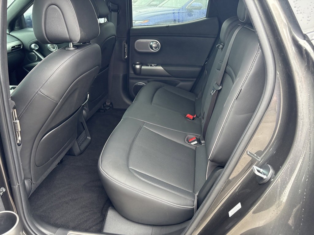 Used 2024 Genesis GV60 Advanced image 3