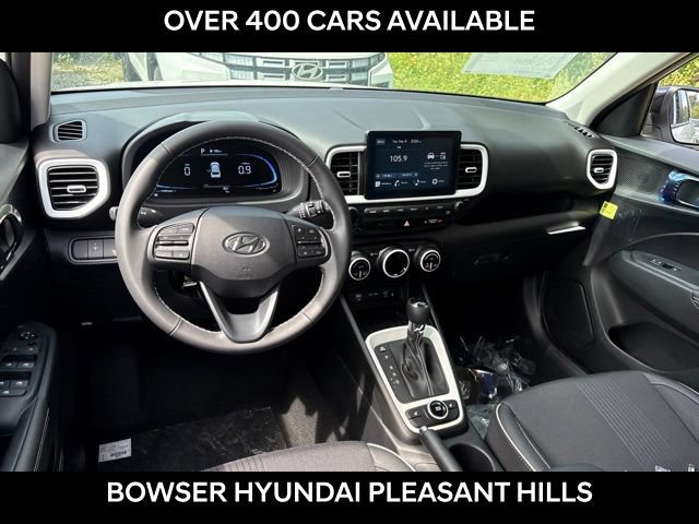 New 2026 Hyundai Venue SEL FWD image 6