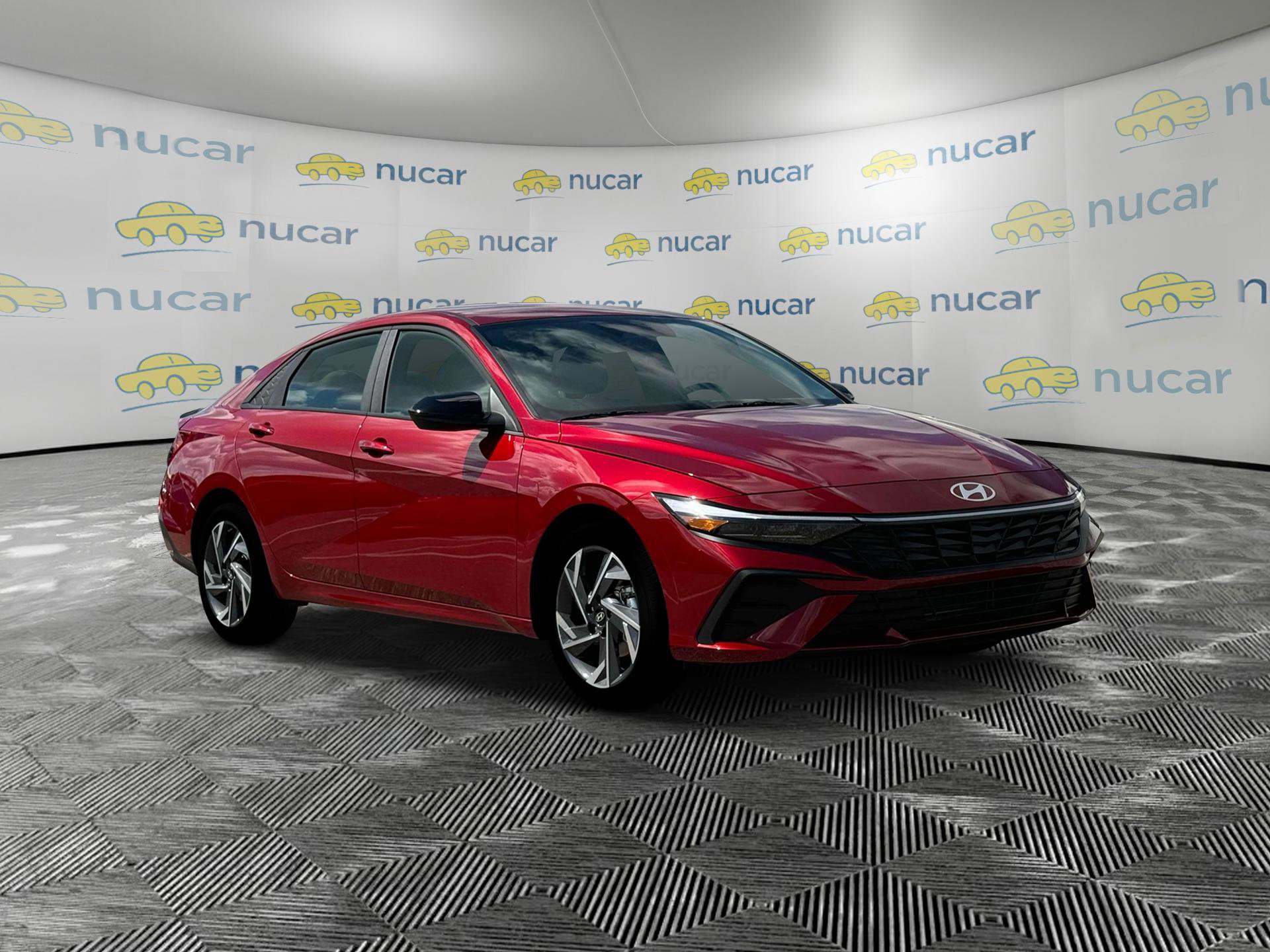 Certified 2025 Hyundai Elantra Sport image 11