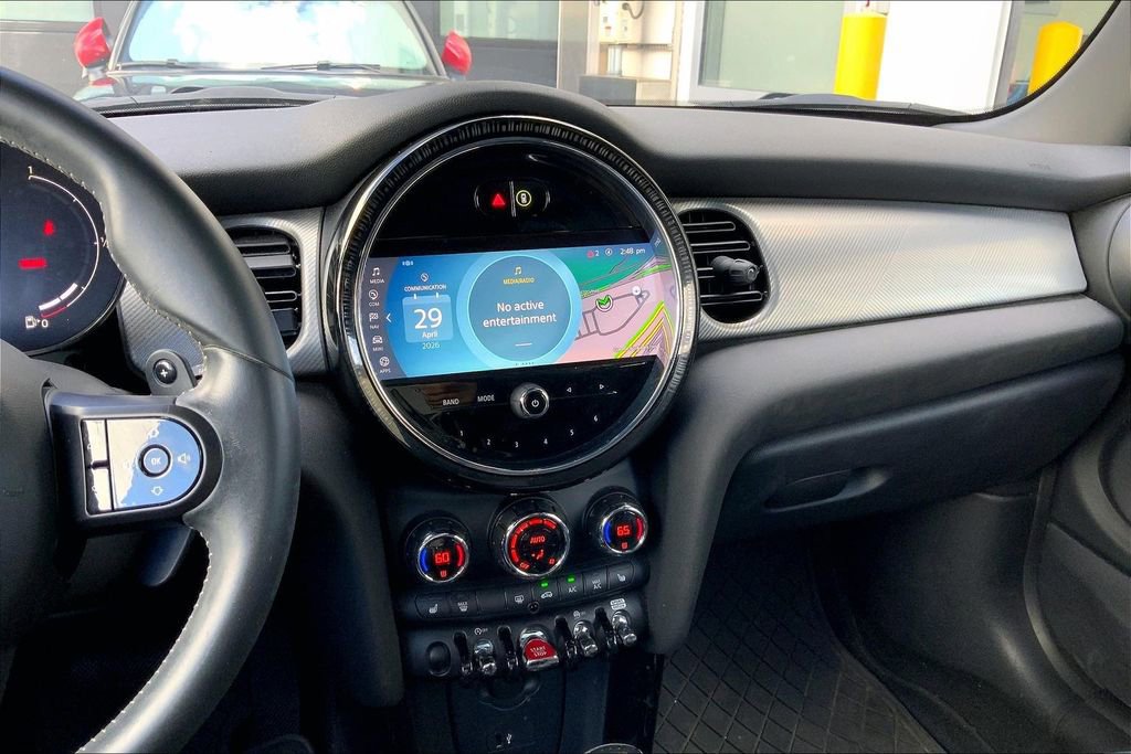 Certified 2023 MINI Cooper S w/ Signature Upholstery Package FWD image 4