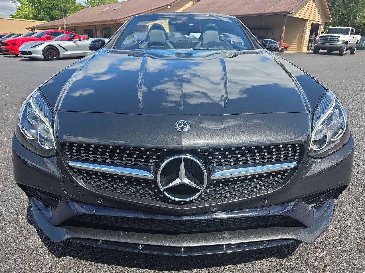 Used 2019 Mercedes-Benz SLC 300 image 12