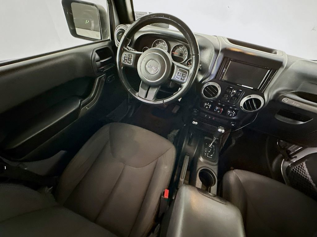 Used 2017 Jeep Wrangler Unlimited Sport AWD/4WD image 9
