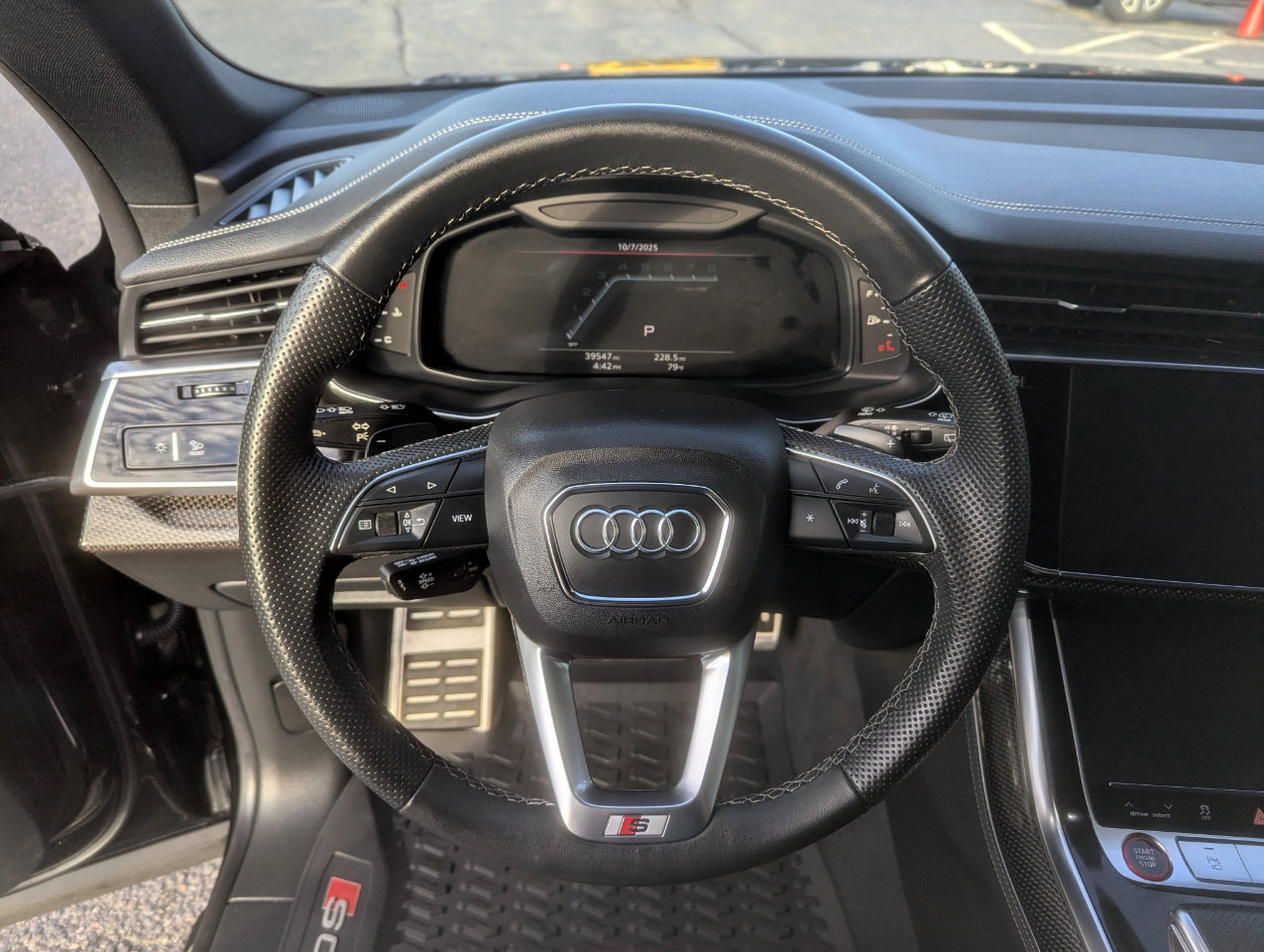 Used 2023 Audi SQ8 Premium Plus image 15