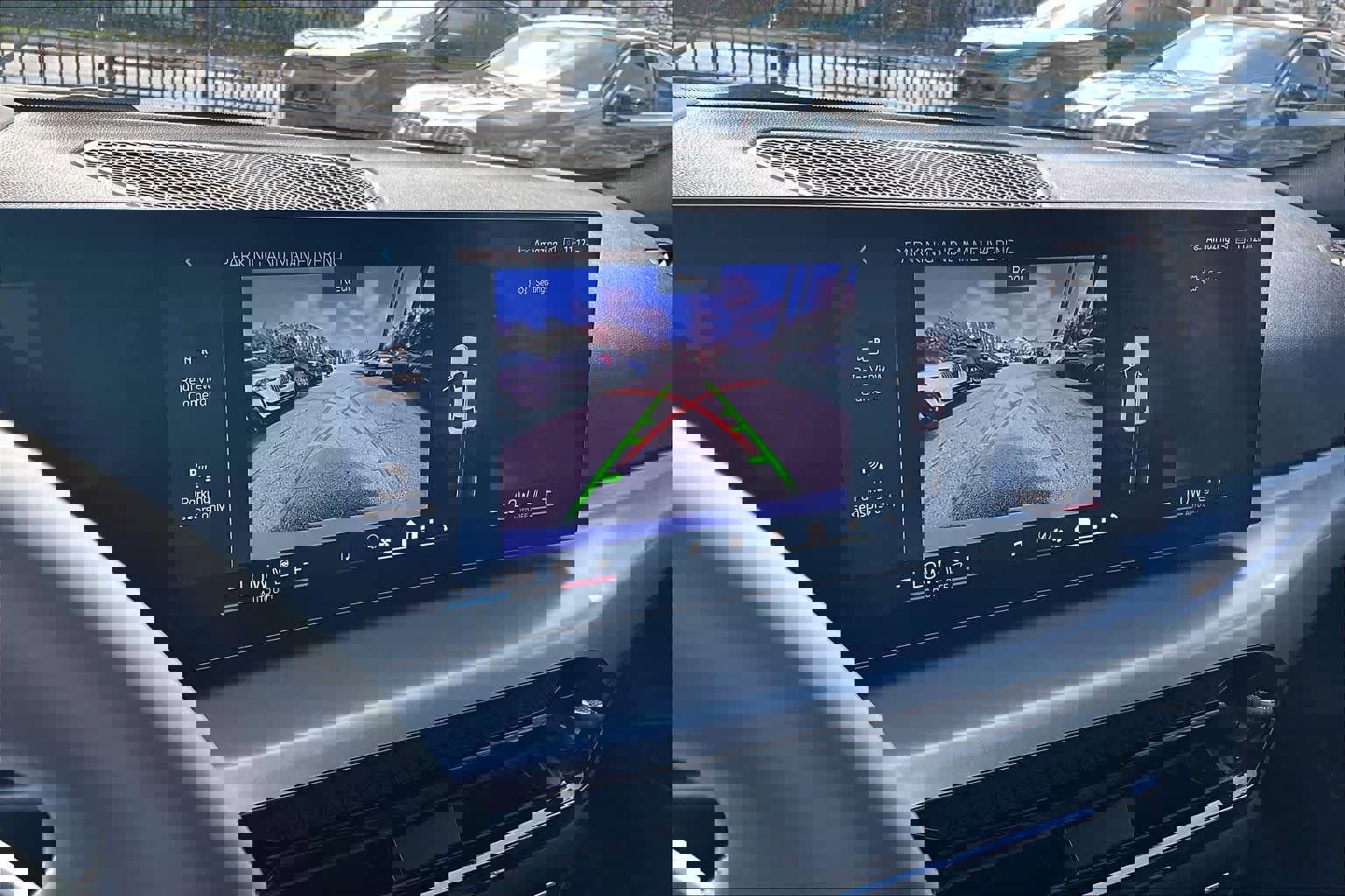 Used 2025 BMW 230i Coupe w/ M Sport Package image 27