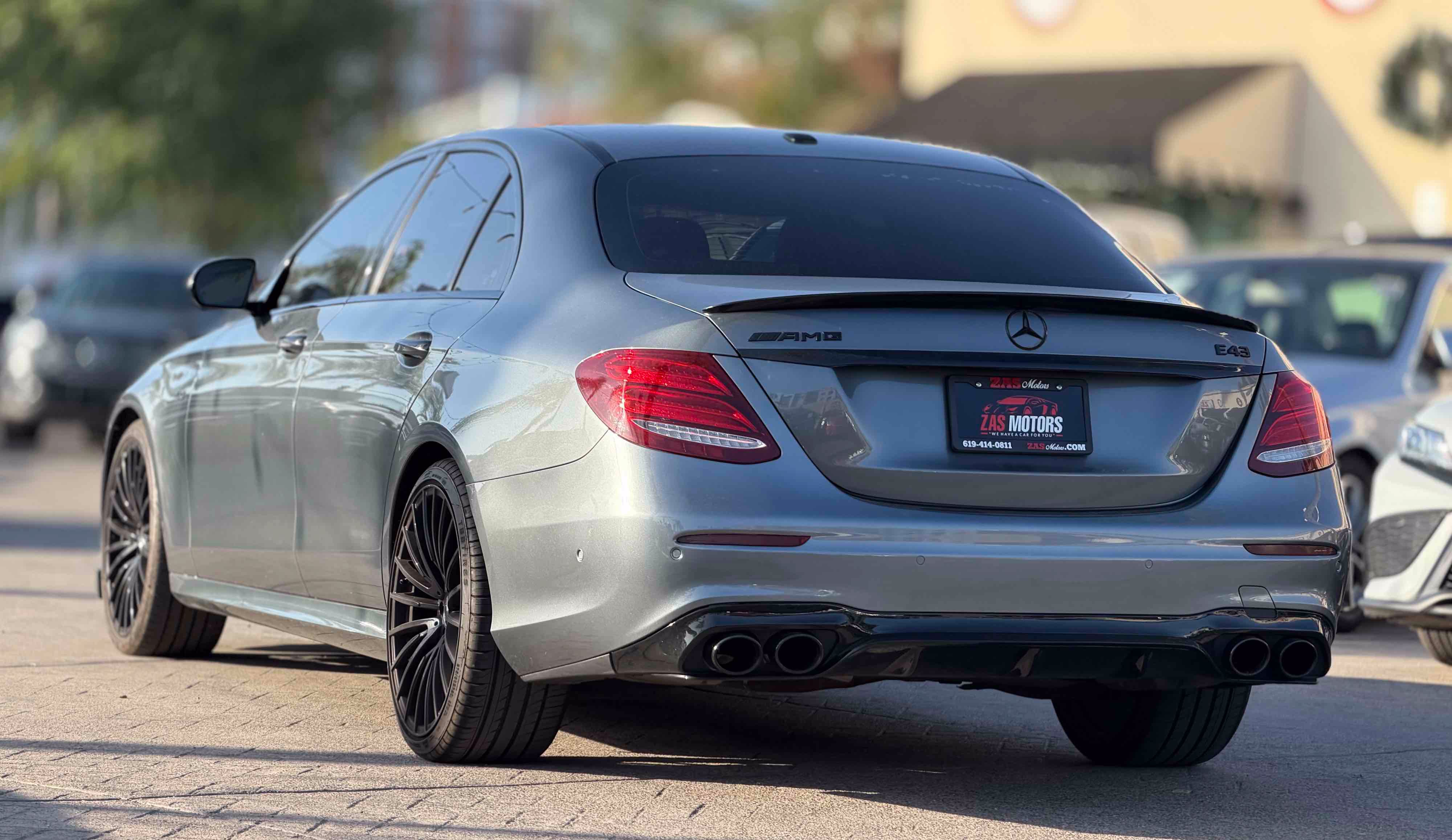 Used 2017 Mercedes-Benz E 43 AMG 4MATIC Sedan image 9