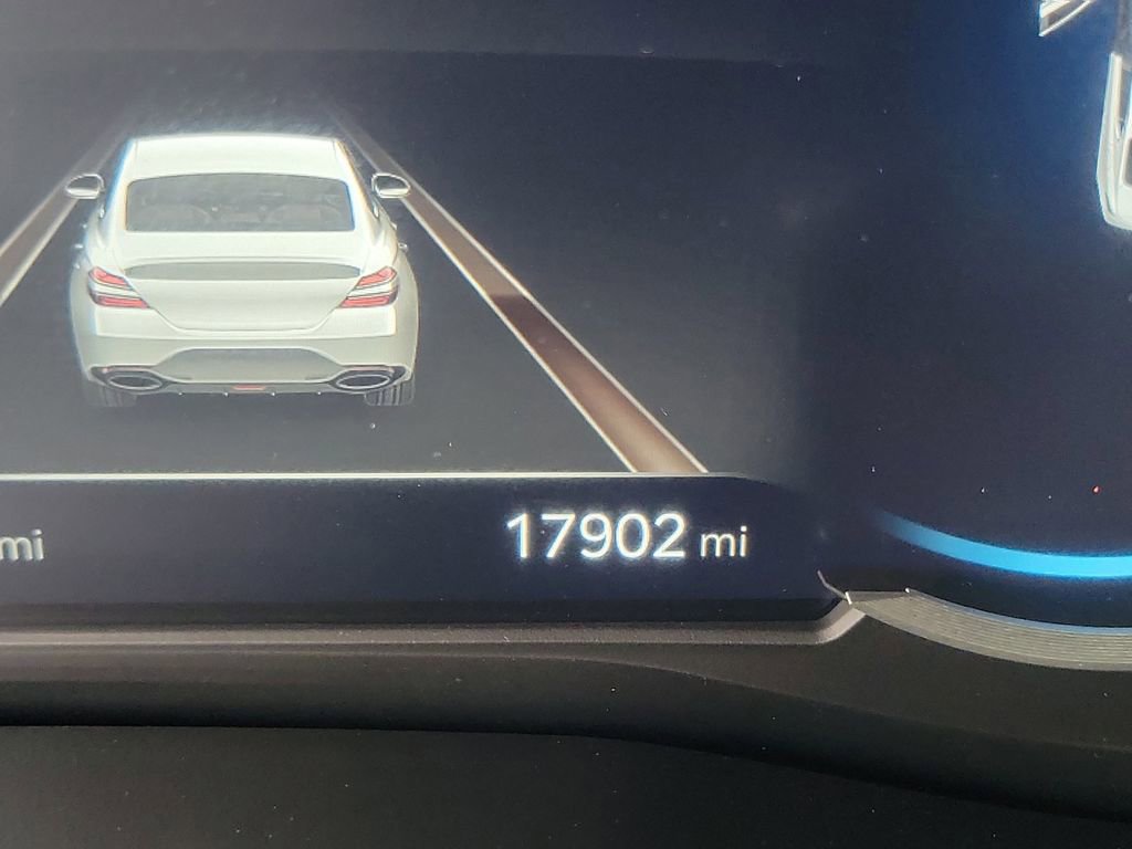 Used 2023 Genesis G70 2.0T w/ Sport Prestige Package image 27