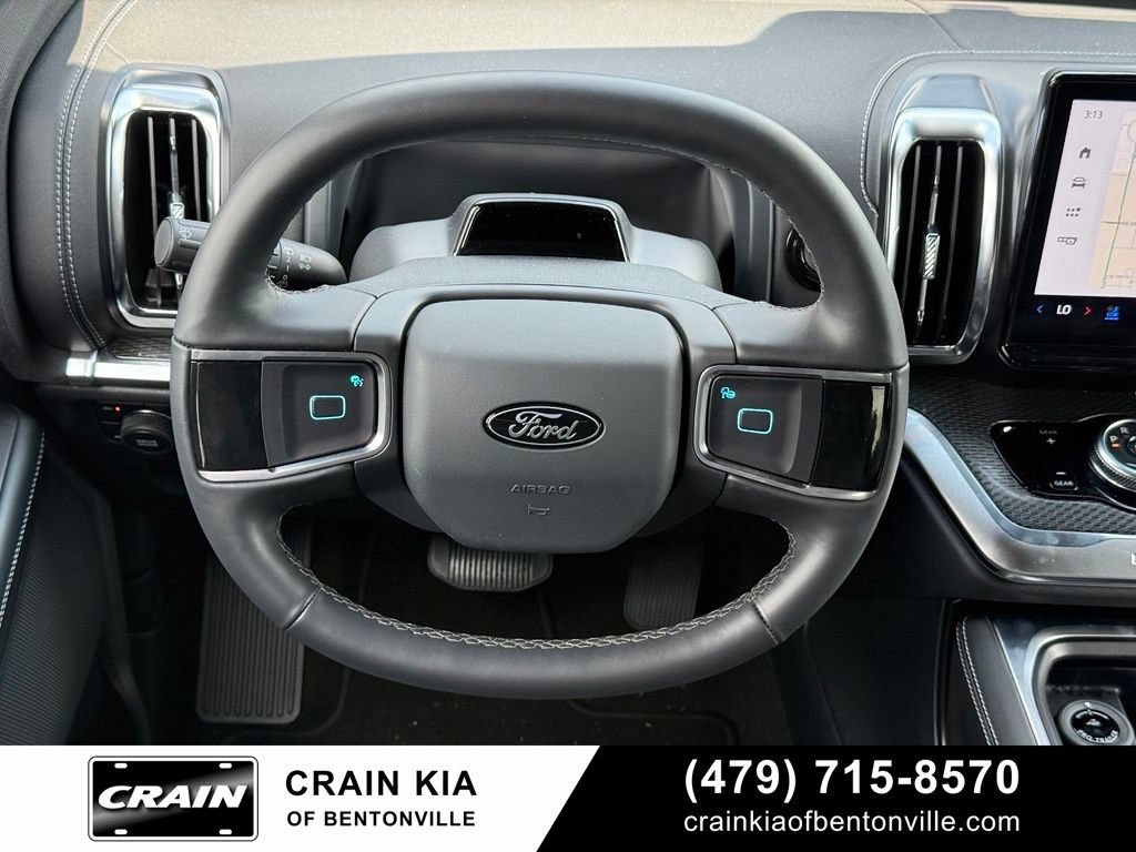 Used 2026 Ford Expedition Platinum w/ Stealth Performance Package AWD/4WD image 13