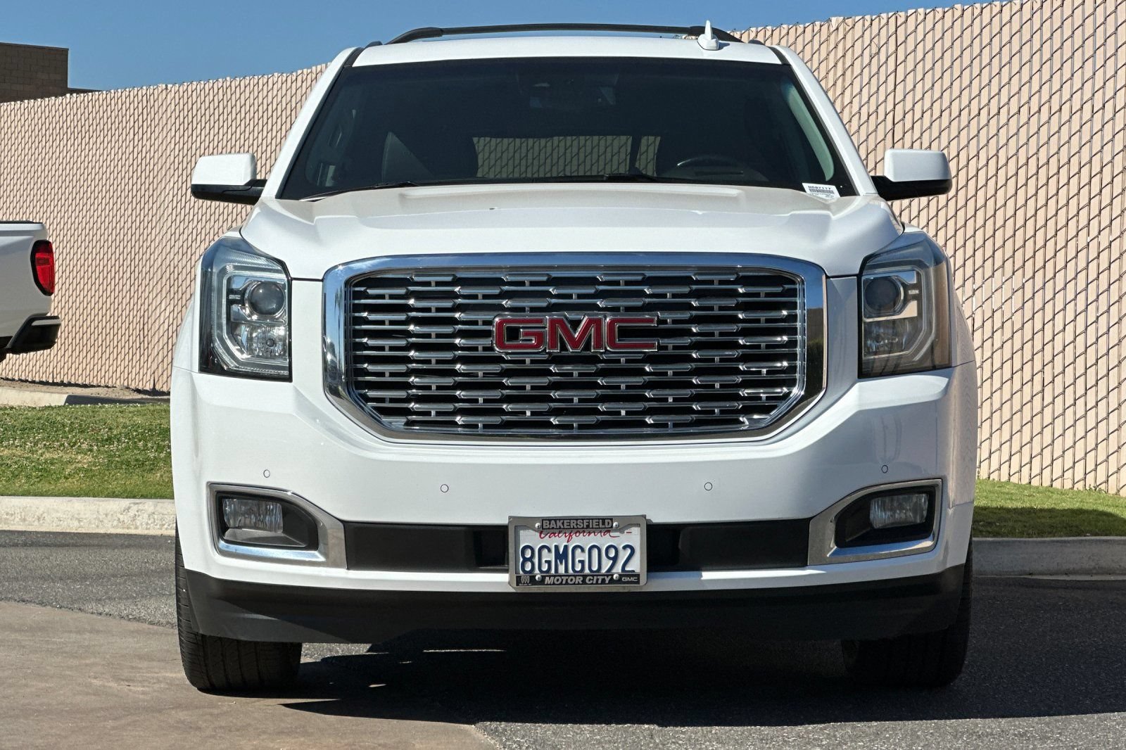 Used 2018 GMC Yukon Denali w/ Denali Ultimate Package AWD/4WD image 9
