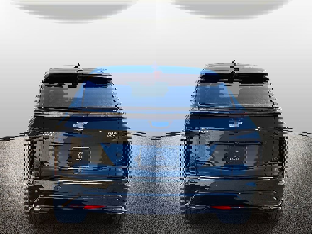 New 2025 Cadillac Lyriq Luxury image 3