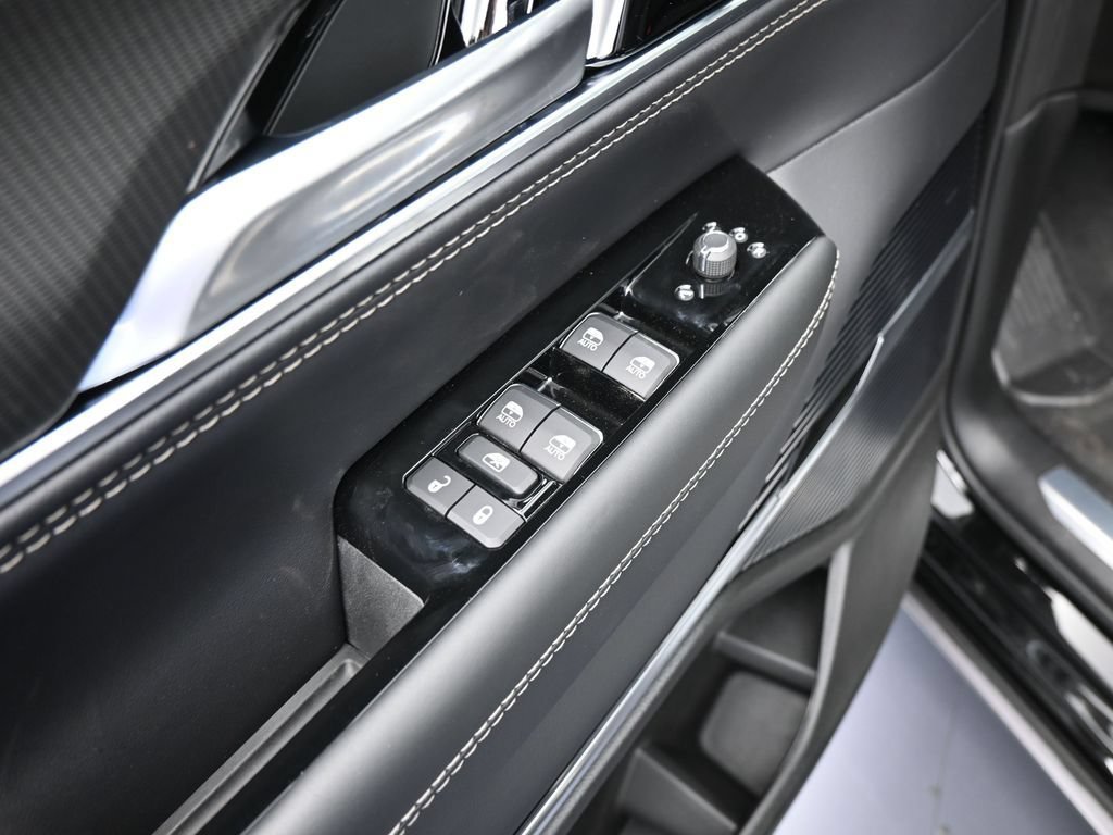 New 2026 Jeep Grand Wagoneer L Summit AWD/4WD image 14