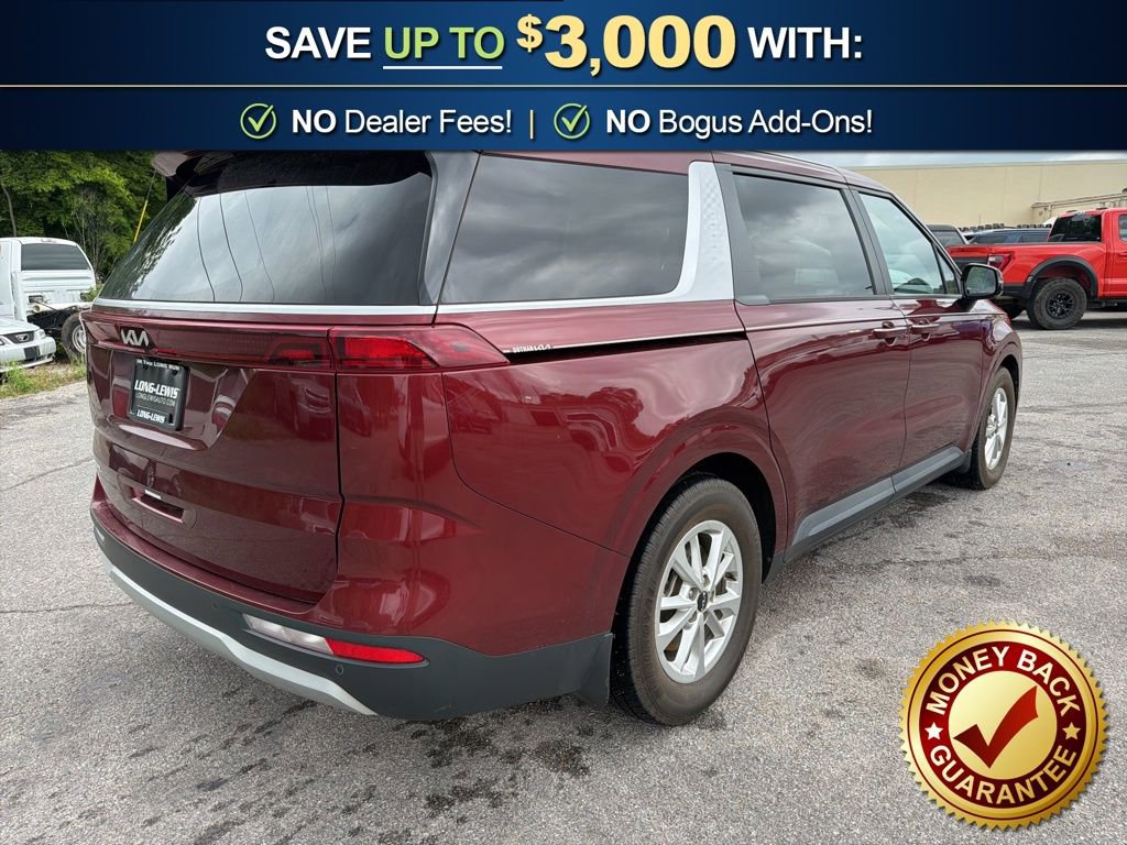 Used 2023 Kia Carnival LX FWD image 5