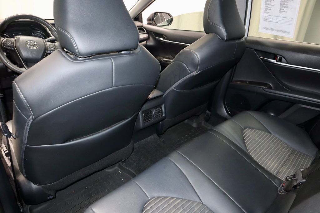 Used 2022 Toyota Camry SE w/ Audio Upgrade Package image 20