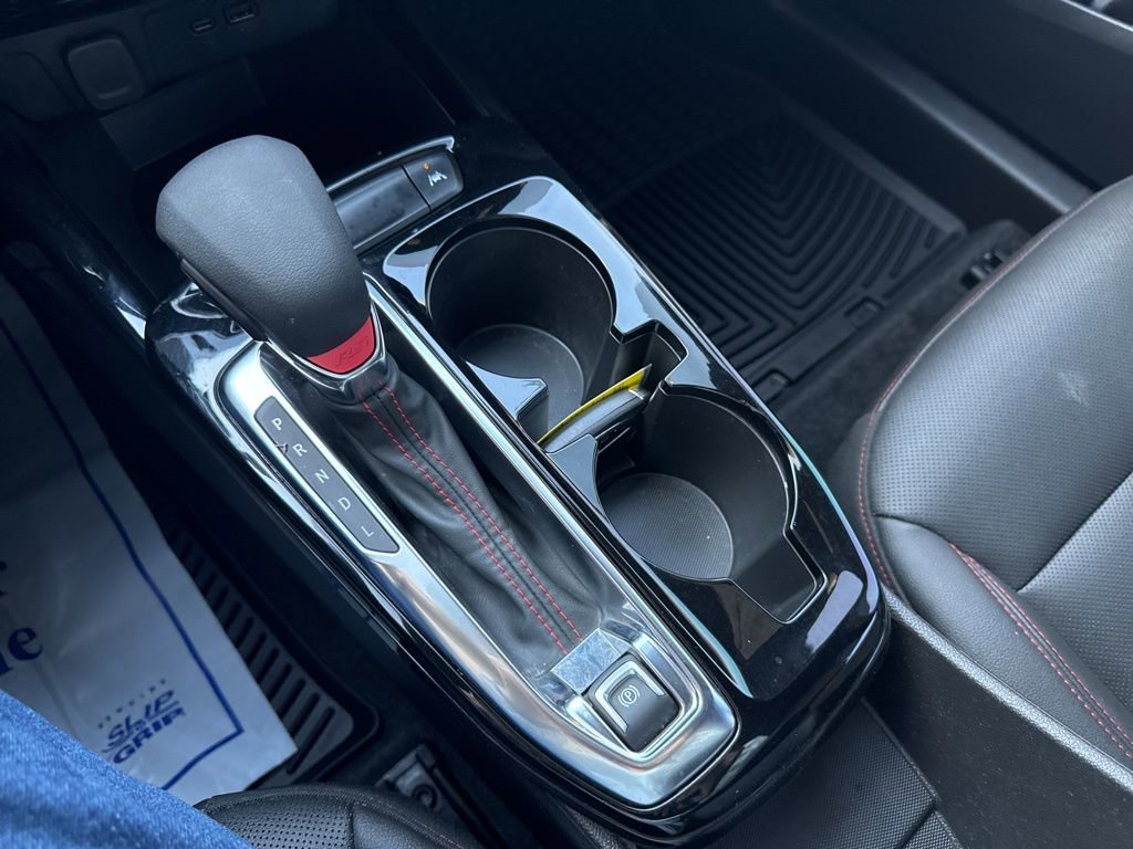 Used 2024 Chevrolet Trax RS w/ Driver Confidence Package FWD image 21