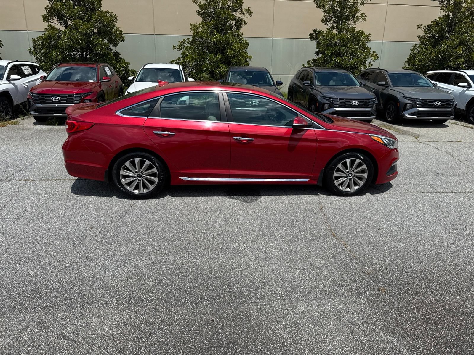 Used 2017 Hyundai Sonata Sport w/ Value Edition Package 02 FWD image 5