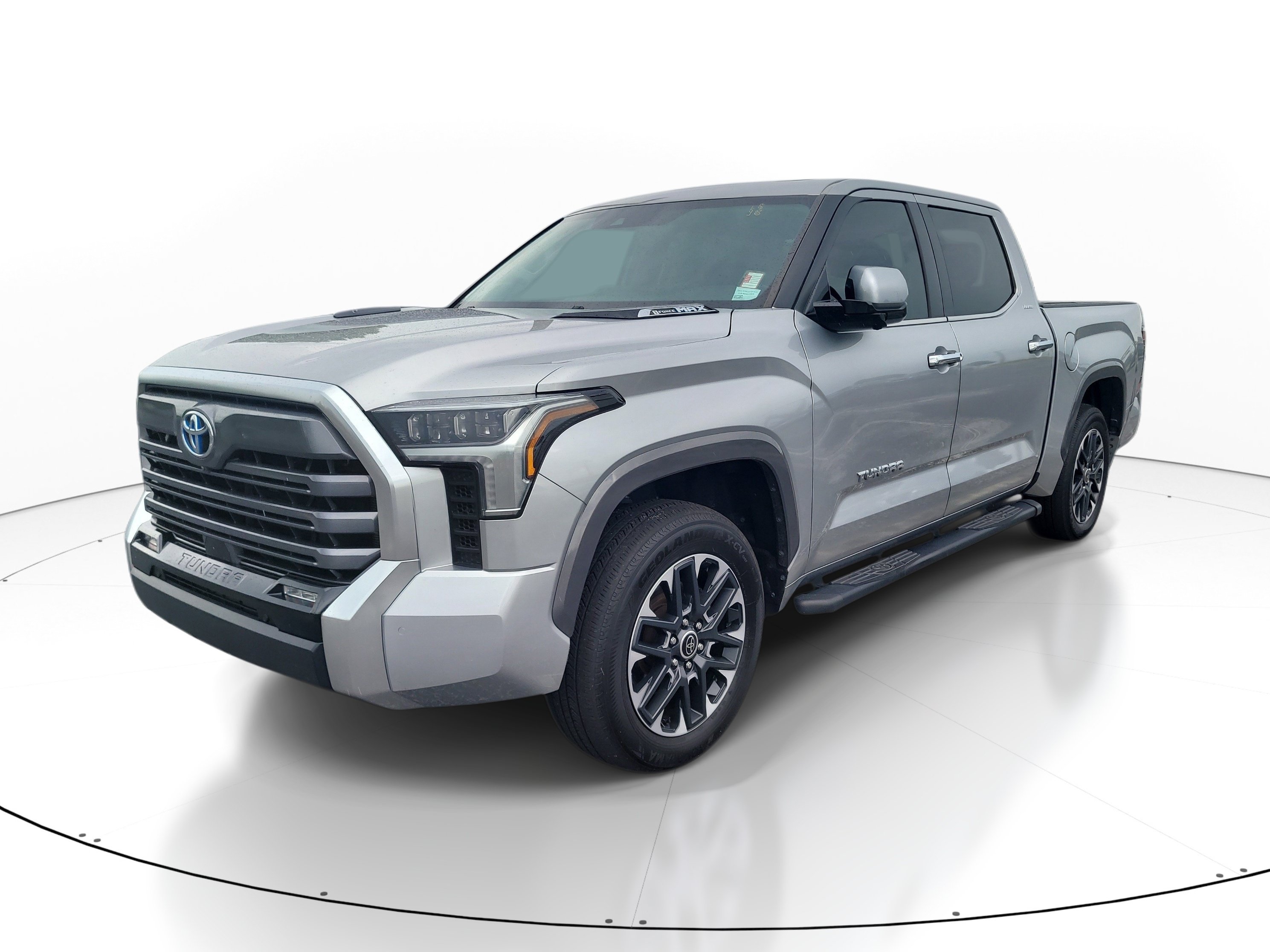 Used 2024 Toyota Tundra Limited AWD/4WD image 3