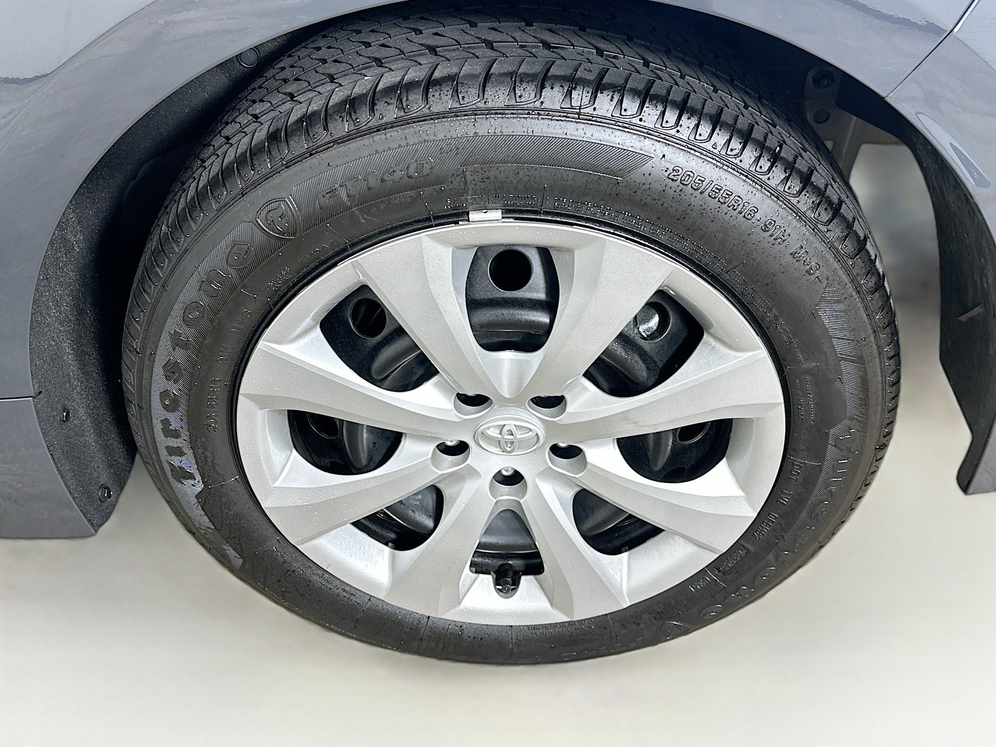 Used 2026 Toyota Corolla LE FWD image 11