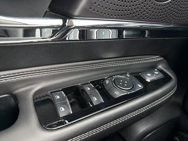 New 2026 Lincoln Corsair Premiere image 17