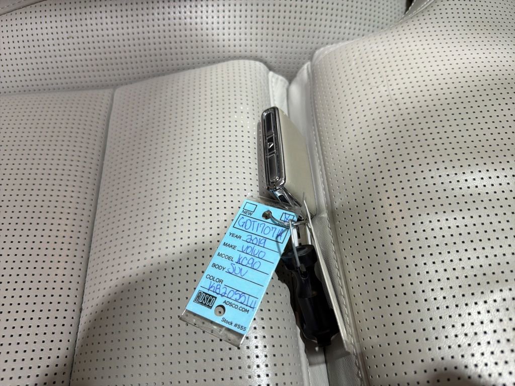 Used 2019 Volvo XC60 T6 Inscription w/ Protection Package Premier image 30