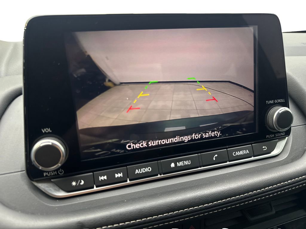 Used 2024 Nissan Rogue S AWD/4WD image 64