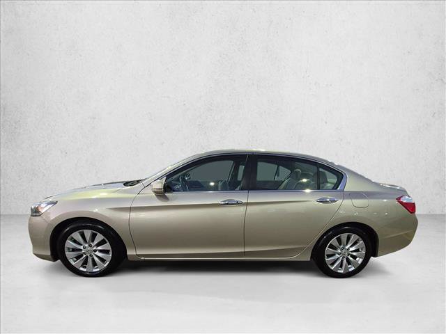 Used 2015 Honda Accord EX image 9